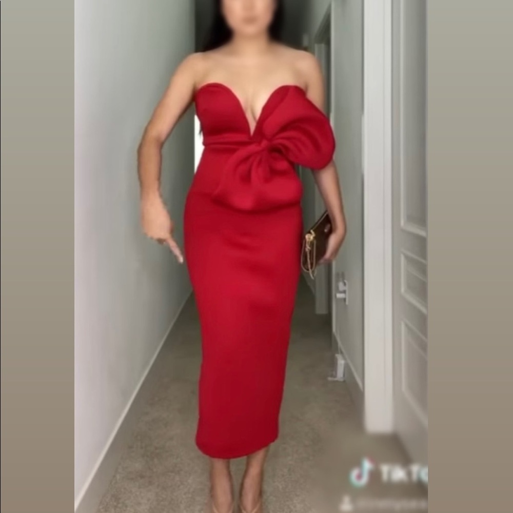 Cocktail red dress size 4